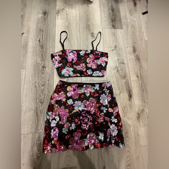 12th Tribe Multicolor Sequin Floral Set Medium Top, Small Bottom - Picture 1 of 3